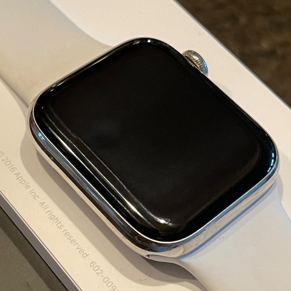 Apple Watch lightly used 4 series stainless steel GPS LTE-